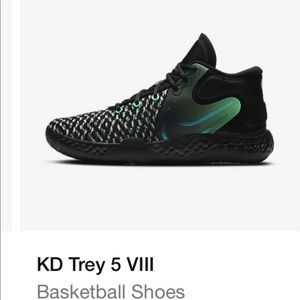 New KD TREY 5 Vlll (size 6 Men’s) basketball shoes